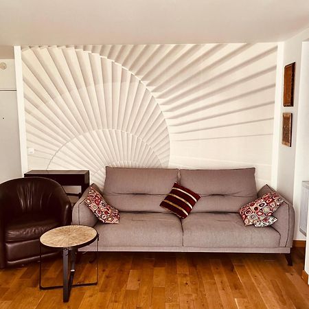 Ferienwohnung Jolie 2 Pieces Avec Balcon Paris 15 Eme Exterior foto
