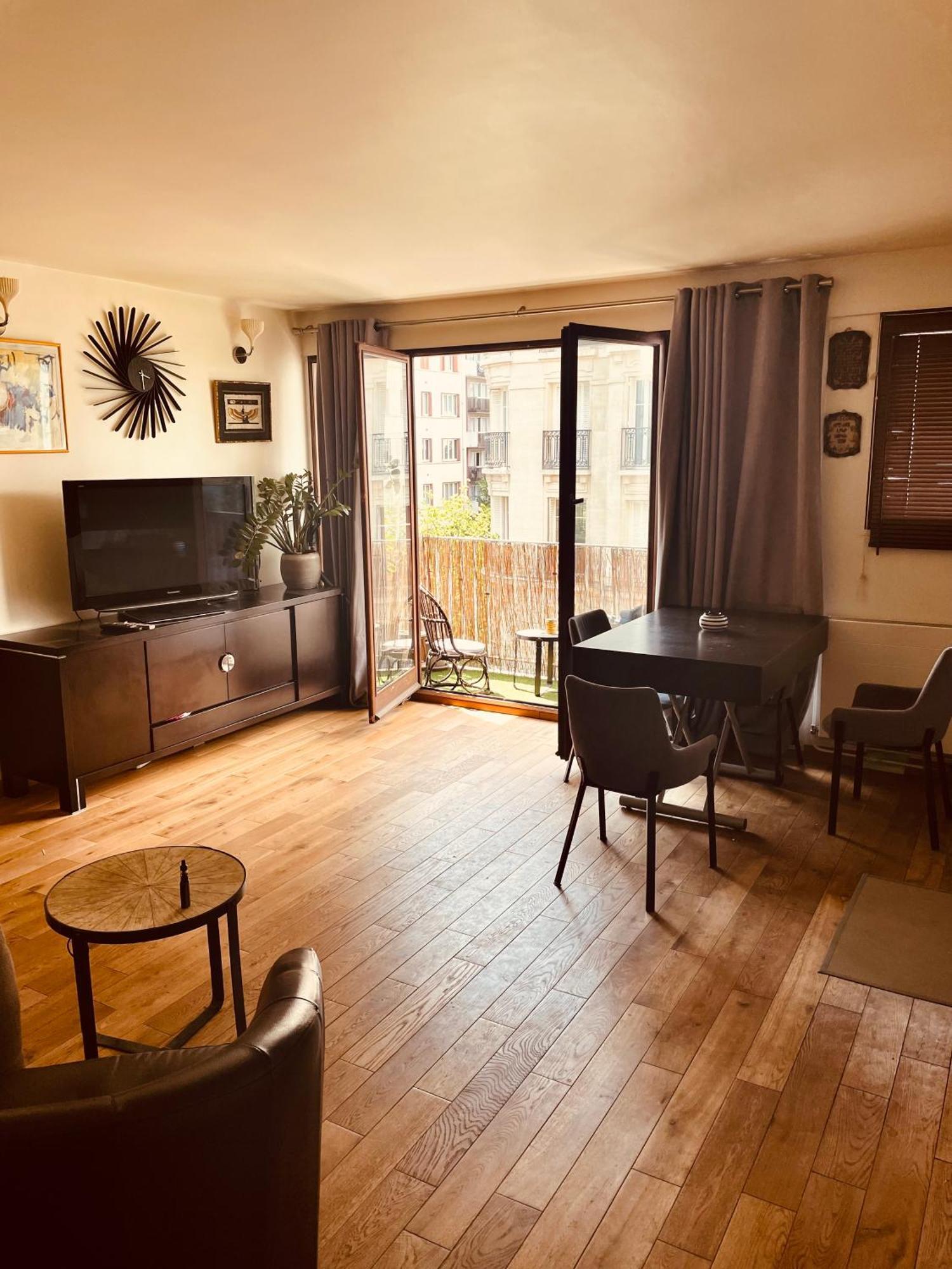 Ferienwohnung Jolie 2 Pieces Avec Balcon Paris 15 Eme Exterior foto