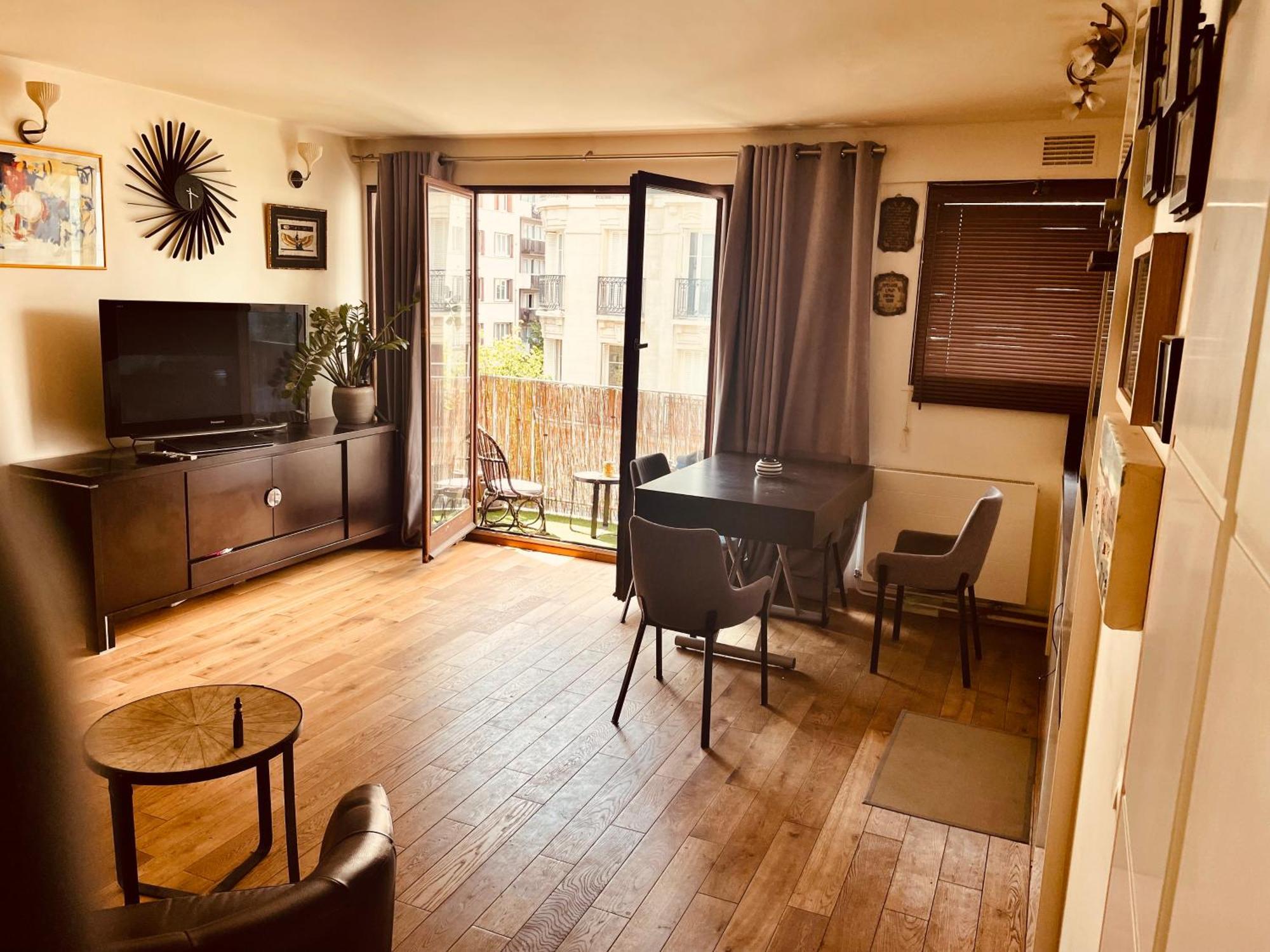 Ferienwohnung Jolie 2 Pieces Avec Balcon Paris 15 Eme Exterior foto