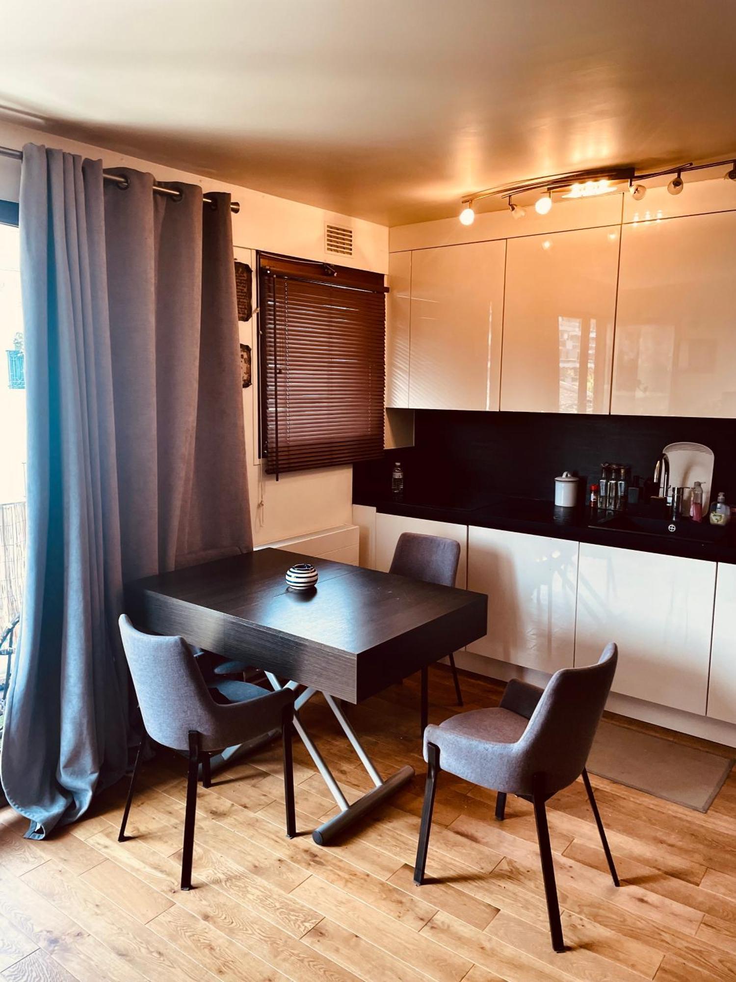 Ferienwohnung Jolie 2 Pieces Avec Balcon Paris 15 Eme Exterior foto